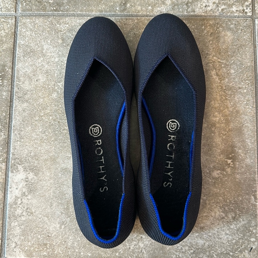 Rothys Black Flats size 8.5